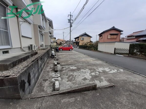 伊勢川島駅 徒歩12分 1階の物件外観写真